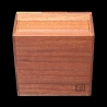 Karakuri Box : Ninja - Vue aérienne face arrière en Noyer et avec signature de kash kash en bas à droite - De Osamu Kasho