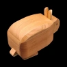 Karakuri-Box: Mini Goron - Segunda vista aérea en diagonal de la espalda del conejo - Creador: Yoh Kakuda