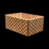 Himitsu-bako: The Knock Box: Diagonale Ansicht von Ichimatsu in Weiß und Braun und Yosegi – Designer: Hiroyuki Oka
