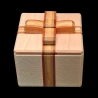 Karakuri Box: A Present For You - Vista superior - Lazo de regalo de madera - Diseñador: Shou Sugimoto