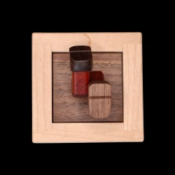 Karakuri Box: Clumsy Santa - Top view of the box - Designer: Yasuaki Kikuchi