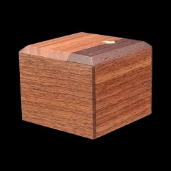 Karakuri Box: Small Box: Gravity – Diagonale Vorderansicht – Designer: Osamu Kasho