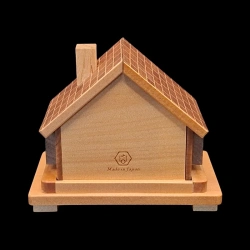 Karakuri Box : The Secret House - Vue de dos avec signature Izumiya - Créateur : Tatsuo Miyamoto