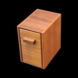 Karakuri-Box: Nanomedashi – Ansicht von oben diagonal – Designer: Daiki Arimura