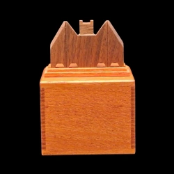 Karakuri Box : "The Thinking Bat" - Vue de derrière - Créateur : Yoh Kakuda