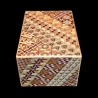 Himitsu-Bako : 6 sun 54 + 1 Koyosegi - Vue de aérienne en longueur de 2 côtés - motif Koyosegi - Création pour Izumiya