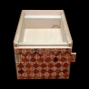 Himitsu-bako: 4 Sun 10 Steps con cajón, motivo Ichimatsu – Vista de la caja abierta con la inscripción «Yamanaka Made in Japan»