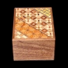 Himitsu-bako: 3 Sun 12 Steps Walnut and Yosegi – Aerial view of the lid featuring a Koyosegi pattern – Designer: Hiroyuki Oka