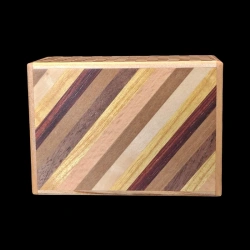 Himitsu-bako: 4 Sun 14 Steps Stripes & Ichimatsu – View of the striped front featuring 6 different woods – Designer: H. Oka