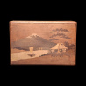 Himitsu-Bako: 4 Sun 4 Steps Fishermen & Mt Fuji – Front view of the marquetry on the main lid