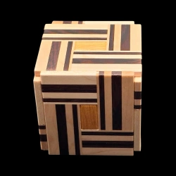 Karakuri box : XY mini - Tricolore - Vue de haut - Créateur : Hideaki Kawashima