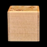 Himitsu-Bako: Cube 2 Sun 7 Steps – Seitenansicht aus Naturholz – Designer: Hiroyuki Oka